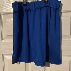 Item 79 NWOT Women Skort Size XL